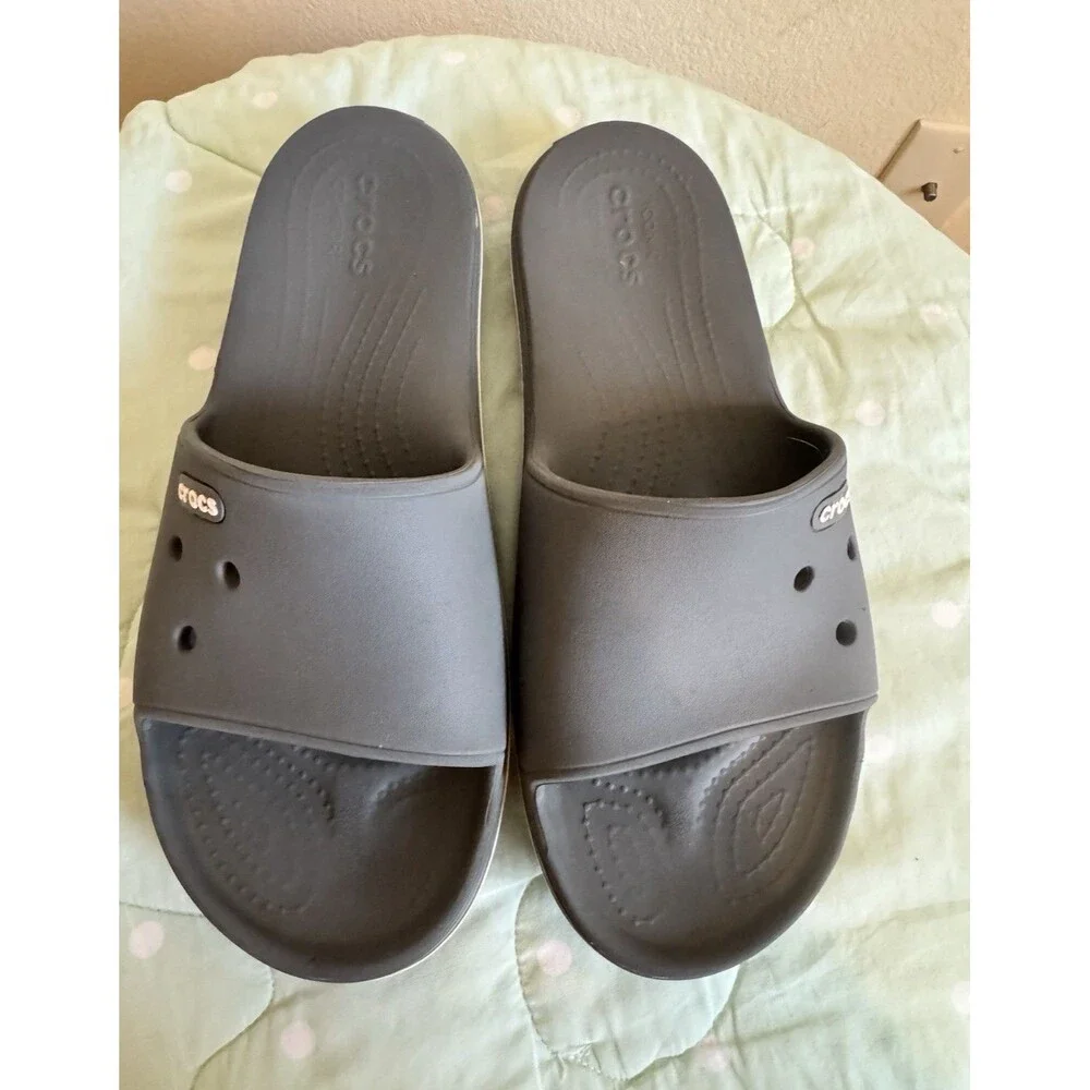 Crocs Gray Slide Slip-On Sandals Logo Synthetic Upper Men’s US Size 8
